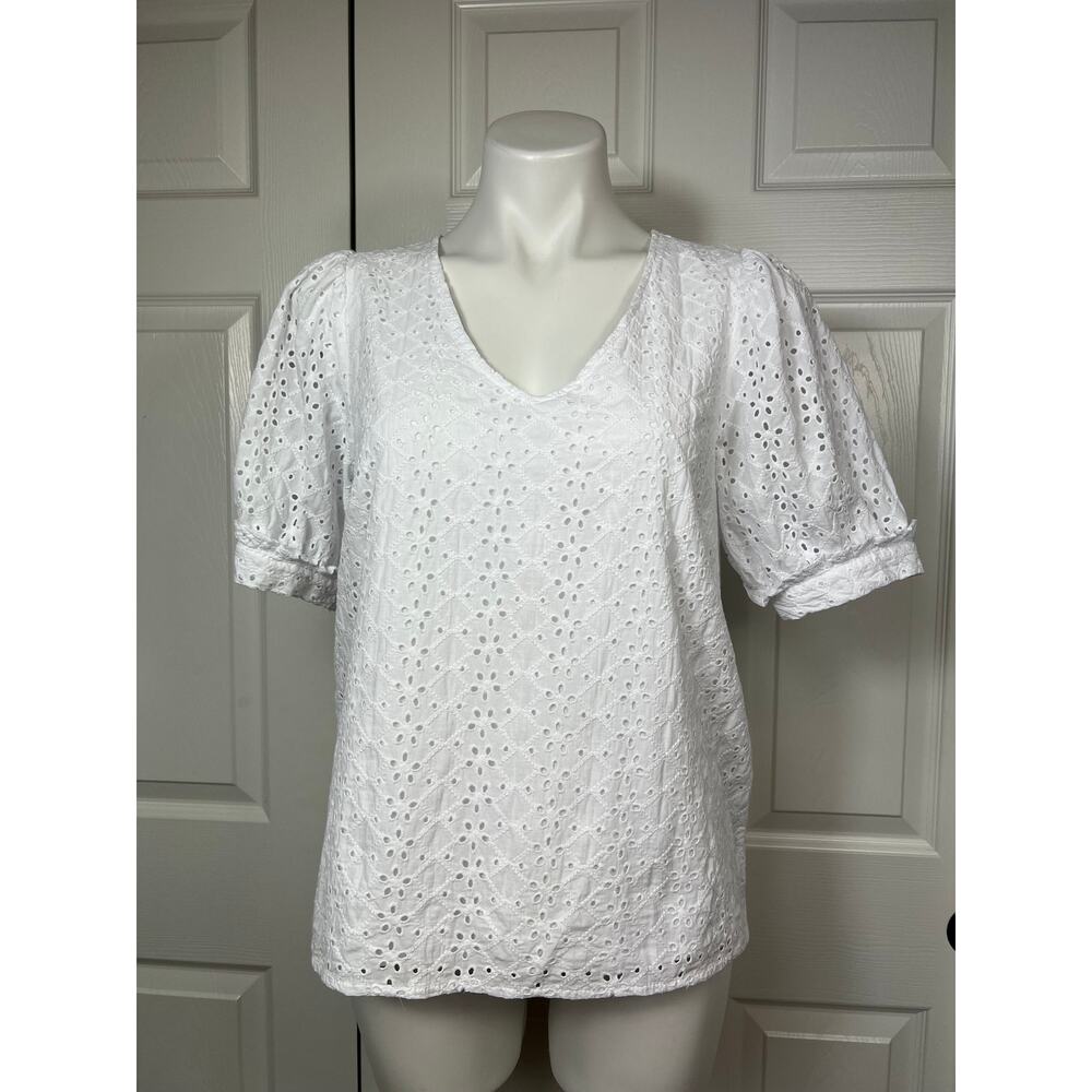 Draper James Women's V-Neck Puff Short Sleeve Top White Eyelet Size M - Picture 2 of 8